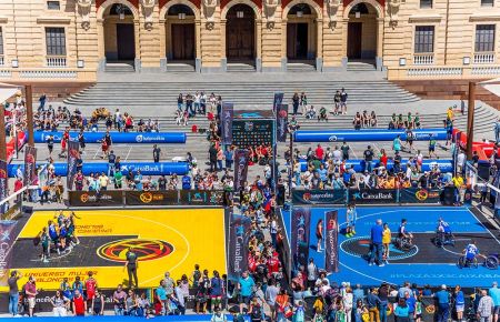 Espectacular éxito del circuito nacional Plaza 3x3 Caixabank en la isleña plaza del Rey
