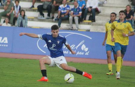 Galería con 38 fotos del partido donde el CD San Fernando 1940 recuperó el liderato en el grupo 2